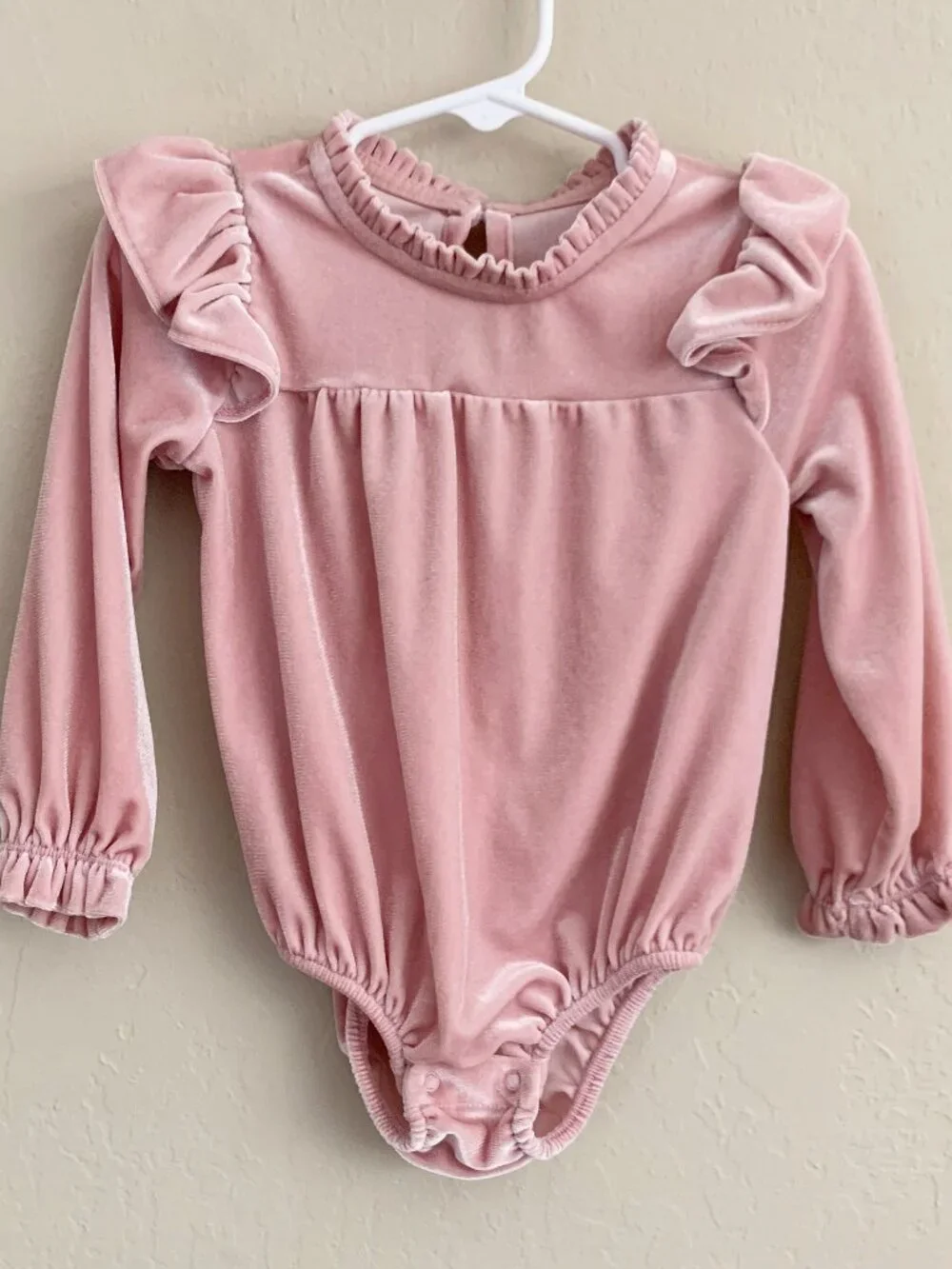 Baby Gap Velour Ruffled Bubble Romper • 18-24 Months